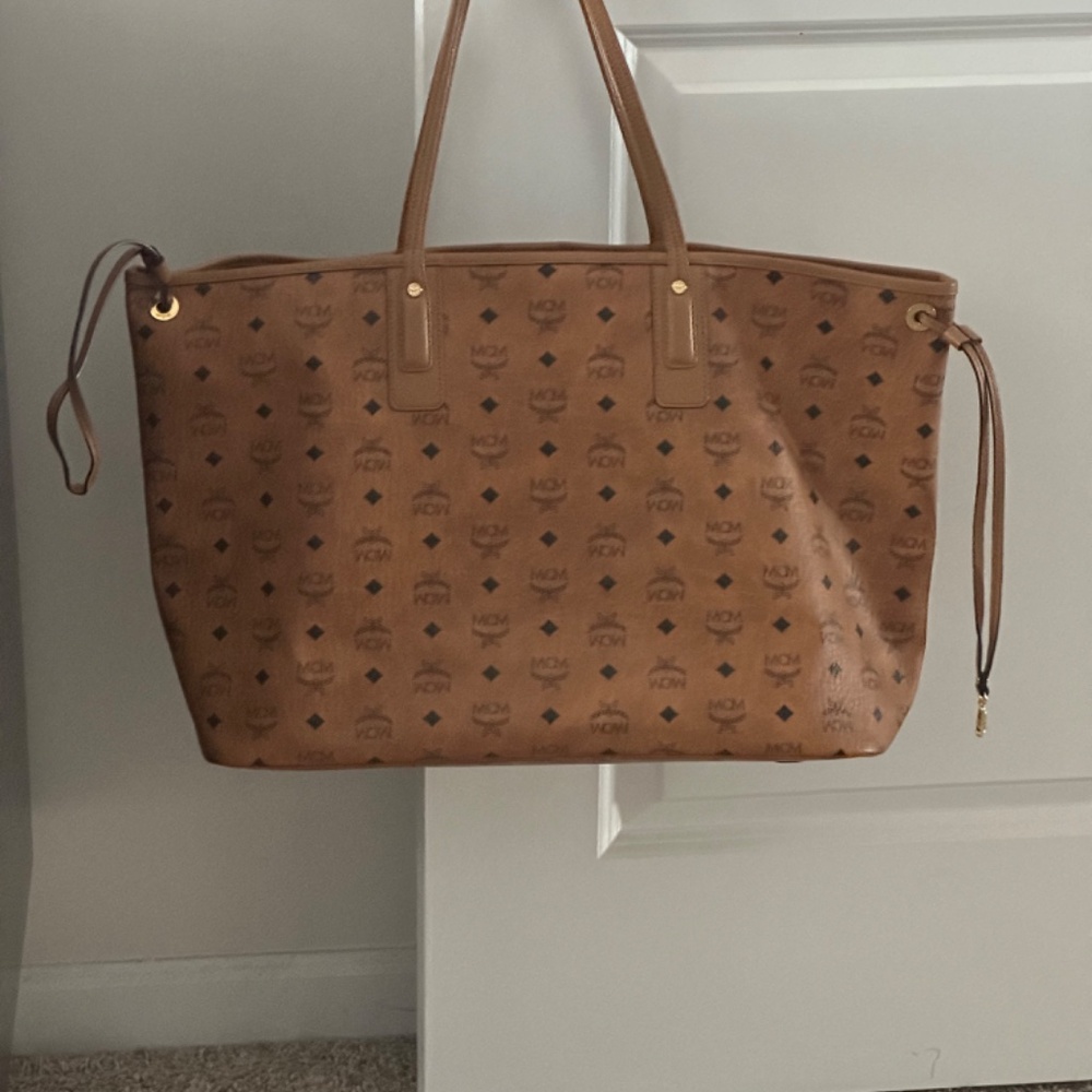 Large MCM reversible - Picture 8 of 10
